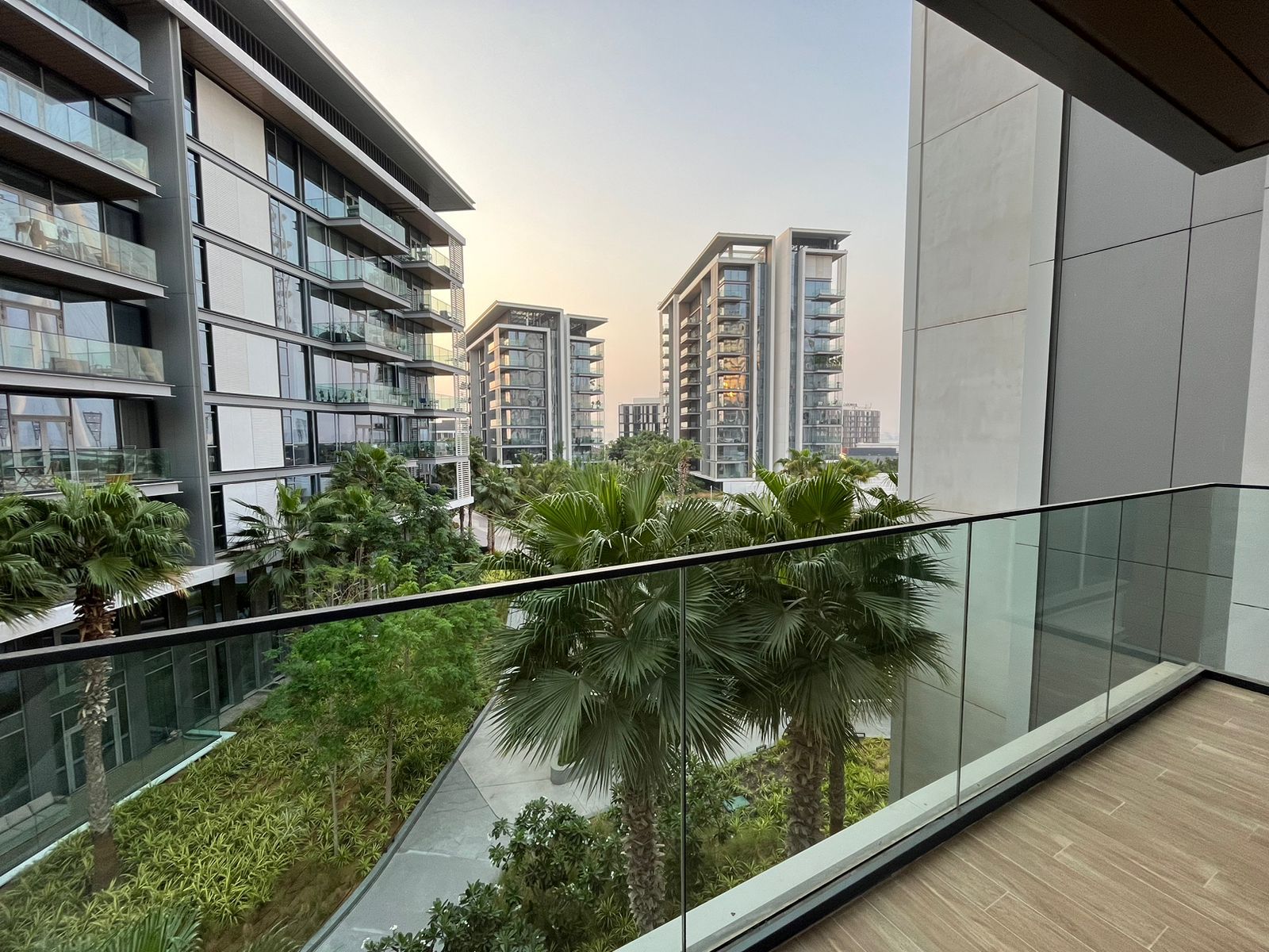 3 bedrooms + maid Apartment at Bluewaters